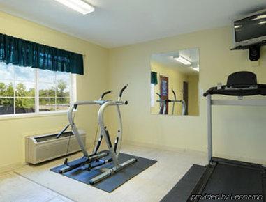 Microtel Inn & Suites By Wyndham Brandon Facilities photo